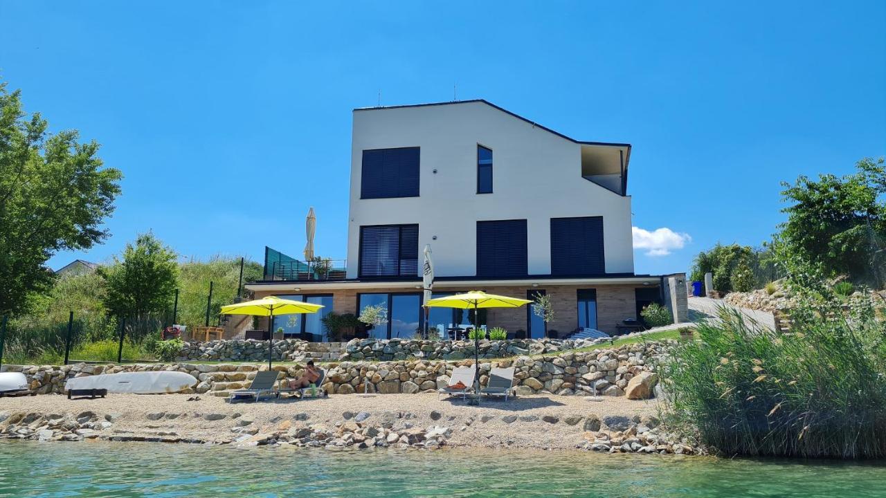 Vila Ferie Dunajska Luzna Exterior foto